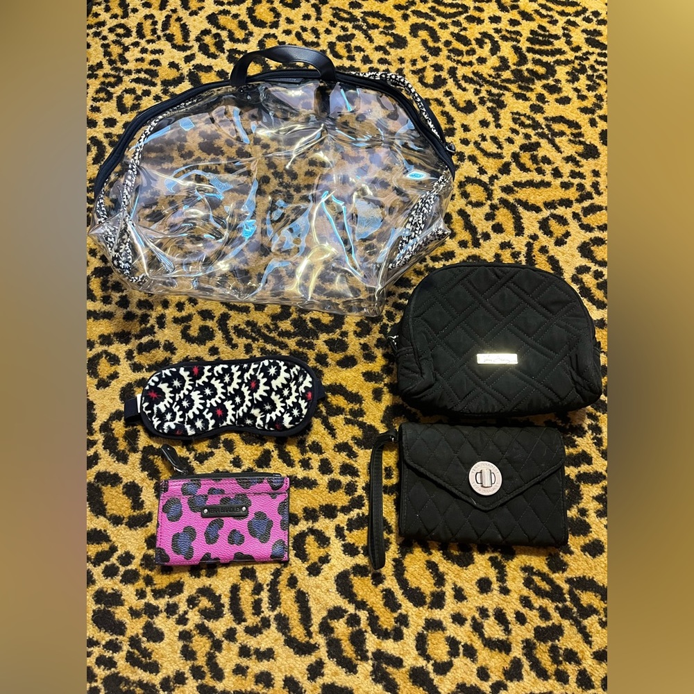 5 Vera Bradley items